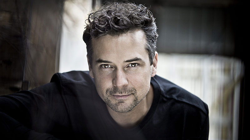 Michael Kaeshammer – Turn It Up